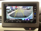 勿論バックカメラも付いてます!駐車が苦手な方も安心して車庫入れ出来ますね♪