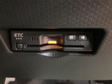 ETC車載器装備。高速道路のご利用時にとても便利♪セットアップをしてからお渡ししますので、あとはETCカードを差し込むだけで、わずらわしい料金所での現金支払いが不要となりスムーズに通過できます。