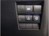 お車の取扱説明書・メンテナンスノート(記録簿)も御座います。トヨタのディーラーで安心を買って下さい。当社は無理な勧誘は致しません。まずはお客様からのお問い合わせを心よりお待ちしております。
