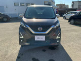「日産プリンス札幌販売 苫小牧中古車センター」のお車をご覧頂き有難うございます!お問い合わせはお気軽に「0144-74-1112」までお電話下さい。「在庫確認・見積もり依頼(無料)」からもOKです!