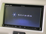 【ナビゲーション】使いやすいナビで目的地までしっかり案内してくれます。各種オーディオ再生機能も充実しており、お車の運転がさらに楽しくなります!!