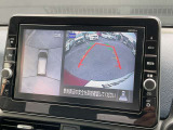 ◆◆◆まるで真上から見ているかのように見えますアラウンドビューモニターです。移動物検知機能がついています。駐車が苦手な方でもこれでらくらく駐車できますよ。