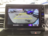 運転が苦手な方も車庫入れラクラクです!ギアをリバースに入れれば自動的にモニターが切り換わりますので、面倒な操作は不要です。狭い駐車場もお車を傷つけず安心です!