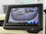 バックカメラのお写真です。駐車が苦手な方でも楽に駐車が行えますね♪