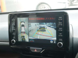 バックモニター(黄色いガイドラインのお陰で、駐車がしやすいです。真上から見下ろしたアングル付きです)