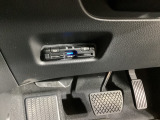 ETC付。高速道路の料金所はキャッシュレスで通過です。サービスエリア等にあるスマートインターの出入りも利用可能でとっても便利。ご納車後すぐにお使い頂けるようセットアップしてのお渡しとなります。
