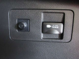 非常時やキャンプなどに役立つAC100Vコンセント付きです。