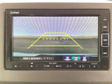 カラービジョンとガイドラインで見やすいバックモニター!車庫入れも楽ちんです♪