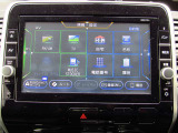 純正メモリーナビ(MM5171D-L) CD・DVD・ブルーレイ再生  CD録音可 フルセグTV  Bluetooth対応★携帯電話にダウンロードした音楽が車内でも楽しめます。ハンズフリー通話も可能です!