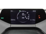 トップマウントメーター・7インチディスプレイに先進的で機能LEDインジケーターでスマートでコックピット感を演出