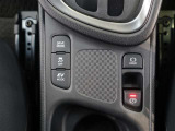 オートホールドは、ブレーキペダルから足を離しても車を停止状態に保つ機能で、運転の負担を軽減してくれますよ♪