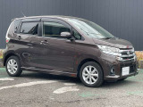 1年間走行無制限保証。バッテリーも保証対象。全国3000ヵ所の日産サービス工場で保証整備が可能です。有料で最長3年間のワイド保証プレミアムもございます。(詳しくは当店スタッフまでお尋ね下さい。)