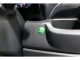 ECONボタンで低燃費モードに☆☆☆ECONスイッチを上手に使ってエコドライブ♪♪環境にもお財布にも優しい装備です☆☆☆