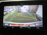バックガイドモニターで、後方を確認しながら安心して駐車することができます。運転初心者も熟練者も必須の機能ですよ!