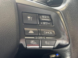 【全車速追従機能付クルーズコントロール】高速道路での長距離走行が楽に!!自動で速度を保つクルーズコントロールが、衝突軽減システムと連携し、前方の車両を感知して車間を保つように速度調節してくれます!!