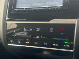 車内温度を感知して自動で温度調整をしてくれるのでいつでも快適な車内空間を創り上げます!