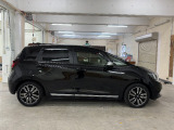 Uセレクトプレミアム車!2年保証が無料で付帯されます。更に☆延長保証☆も可能です。ぜひご相談下さい!