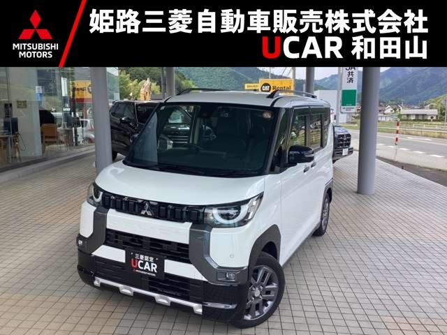 デリカミニ T プレミアム 4WD 