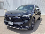 車名の由来:ヴェゼルはカットした宝石の小さな面(Bezel)とクルマ(Vehicle)を組み合わせた造語で、「角度によって表情を変える宝石のように、多面的な魅力と価値を持つクルマ」を意味する。