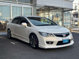 中古車は全てWeb在庫です。現車はストックヤードにて保管しており常時展示はしておりませんので、現車をご確認の場合は事前にお電話にてご連絡お願い致します。075-922-2313 定休日:毎週水曜日