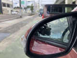 デザイン性だけでなく、ドライバーの巻き込み防止など安全運転をサポート致します!周囲からの視認性にも優れていて安心です!