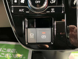 ダイハツディーラーでは「ダイハツ認定U-CAR」という基準を設け、車選びに詳しくないお客様でも「安心して選べる」をご提供しています。