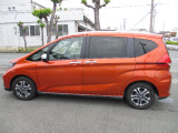後席プライバシーガラス