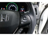 Hondaセンシングの機能のひとつ、アダプティブクルーズコントロール付!アクセルから足を離しても設定したスピードと前車との車間を保ち走行してくれます!車線維持もアシスト☆高速道路で疲労軽減ですね☆
