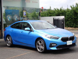 BMW在庫保有台数常時100台以上!ご来店の際はBMW本店(厚木市下荻野140-1)にご来店ください!弊社自慢の全天候型ショールーム!BMW在庫保有台数常時100台以上ございます!