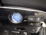 トヨタ認定中古車保証付!(1年間、距離無制限 HV車はHV保証付) 別途延長保証もご用意しております♪ ぜひ現車を確認にご来店ください