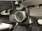 大切な人に気持ちよく乗ってもらいたい・・・そんな気持ちを込めてお客様のカーライフのお手伝いをさせてください。