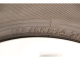 165/65R14    車両装着標準タイヤサイズです。 タイヤのご相談も石川トヨペットカローラにお任せください
