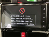 ディスプレイオーディオを装備。スマホとクルマをつなぐことで、これまでのナビに加えて、いろんなサービスが楽しめます。