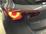 ブレーキランプはLED仕様となっております。後続車への視認性にも優れています。
