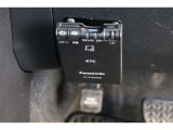 ■ETC■ 今や必需品のETC付き!高速道路料金所で小銭の出し入れをする必要もなくスムーズに通過できます。ETC搭載車しか通過できないスマートICも利用可能で、高速道路利用の幅が広がりますよ!