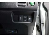ホンダセンシング搭載!誤発進抑制機能・路外逸脱抑制機能・歩行者事故低減ステアリング・車線維持支援システム・先進車発進お知らせ機能など多彩な先進安全機能でより安全で快適なドライブを支援します。