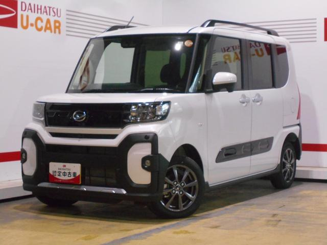 タント ファンクロス 4WD 
