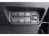 エマージェンシーブレーキ、踏み間違い衝突防止アシストなど安全装備も充実しております!