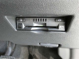 ビルトインタイプのETC車載機です。見た目もスマートで料金所通過もキャッシュレスです。