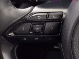 ステアリングスイッチ装備!運転しながら手元でオーディオの操作などができます。