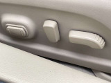 電動パワーシート装備です!