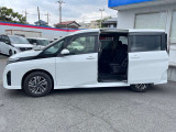 半年ごとの定期点検、車検整備をパックにした整備点検チケットも販売してます。エンジンオイル交換も含まれてます。
