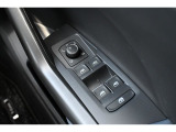 内外装のリフレッシュにより美しく高品質な車をご提供します。