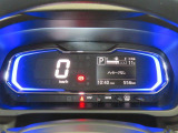 燃費のいい運転をするとイルミネーションがブルーからグリーンへ変化します。楽しくエコドライブできます。