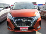 セレナ 2.0 ハイウェイスターV 4WD 
