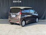 納車前に点検整備をさせていただきます。全車走行距離無制限のワイド保証付きですので安心してお乗りいただけます。