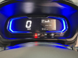 納車前に12ヶ月点検・エンジンオイル&エレメント交換・ バッテリー交換・ワイパーゴム交換・キーレス、キーフリーの電池交換を実施しております。ダイハツの整備士がきっちりと点検したお車をお届けいたします!