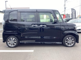 車両状態証明書付き車両です。車両状態を検査員が評価をし、結果を点数で表示しております。1台1台プロの目で事細かにチェックしている車両ですので、ご安心してお買い求めしていだけます。