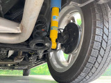 お車を安心してお乗りいただく為には、足回りの定期点検が欠かせません。サービスサポート(有償保証)では無料点検もご提供しており、安心のカーライフをお過ごしいただけるサポート体制が整っています。