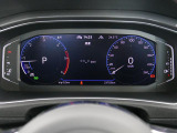 Digital Cockpit Pro フルデジタルのメーターでナビゲーションモードなど様々な表示が可能です
